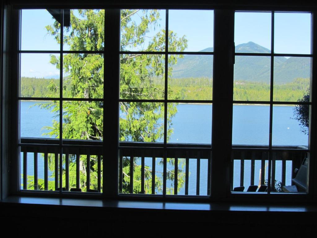 Apartament 203 At Water'S Edge Ucluelet Pokój zdjęcie