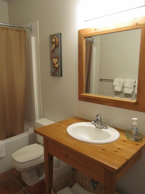 Apartament 203 At Water'S Edge Ucluelet Pokój zdjęcie